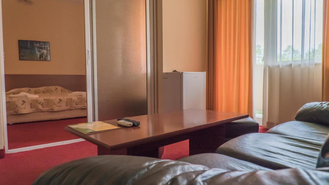 Park Hotel Persey Varna Eksteriør billede