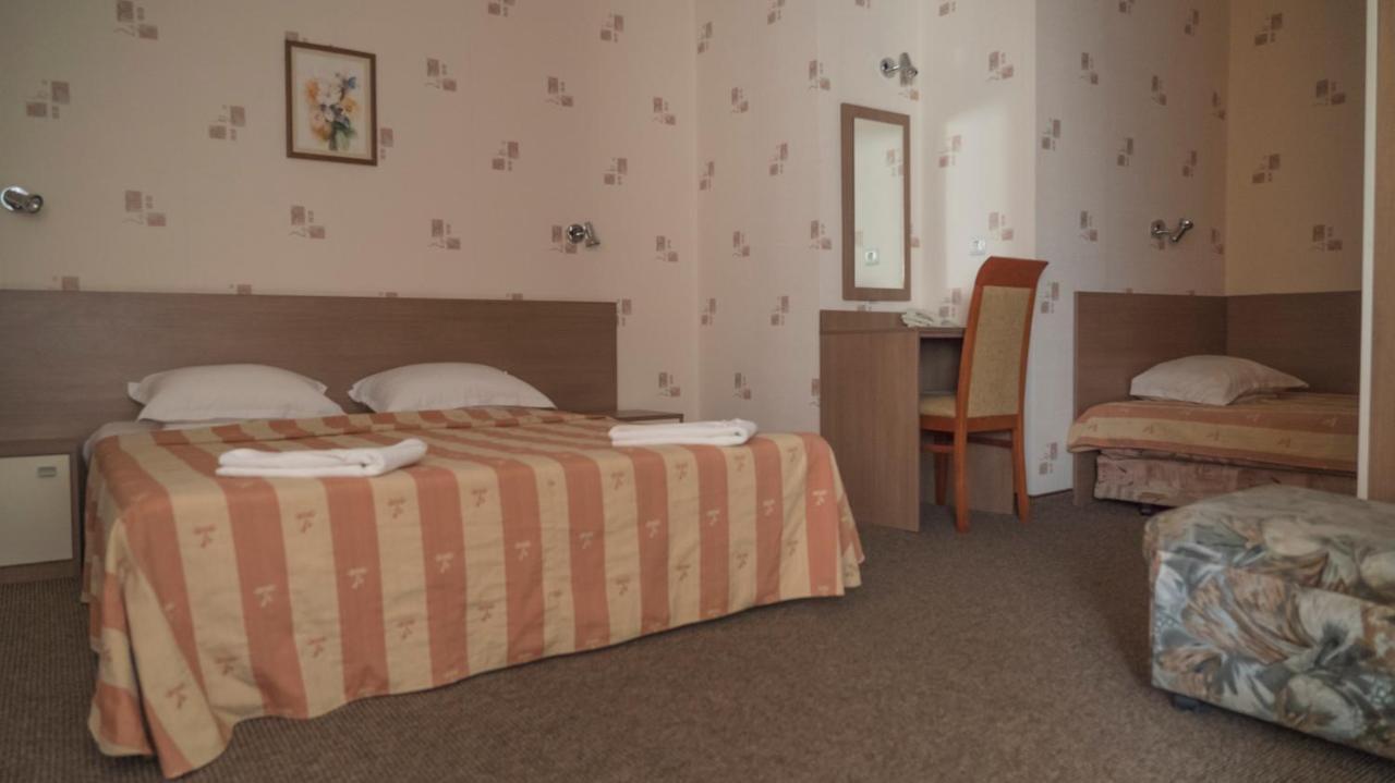 Park Hotel Persey Varna Eksteriør billede