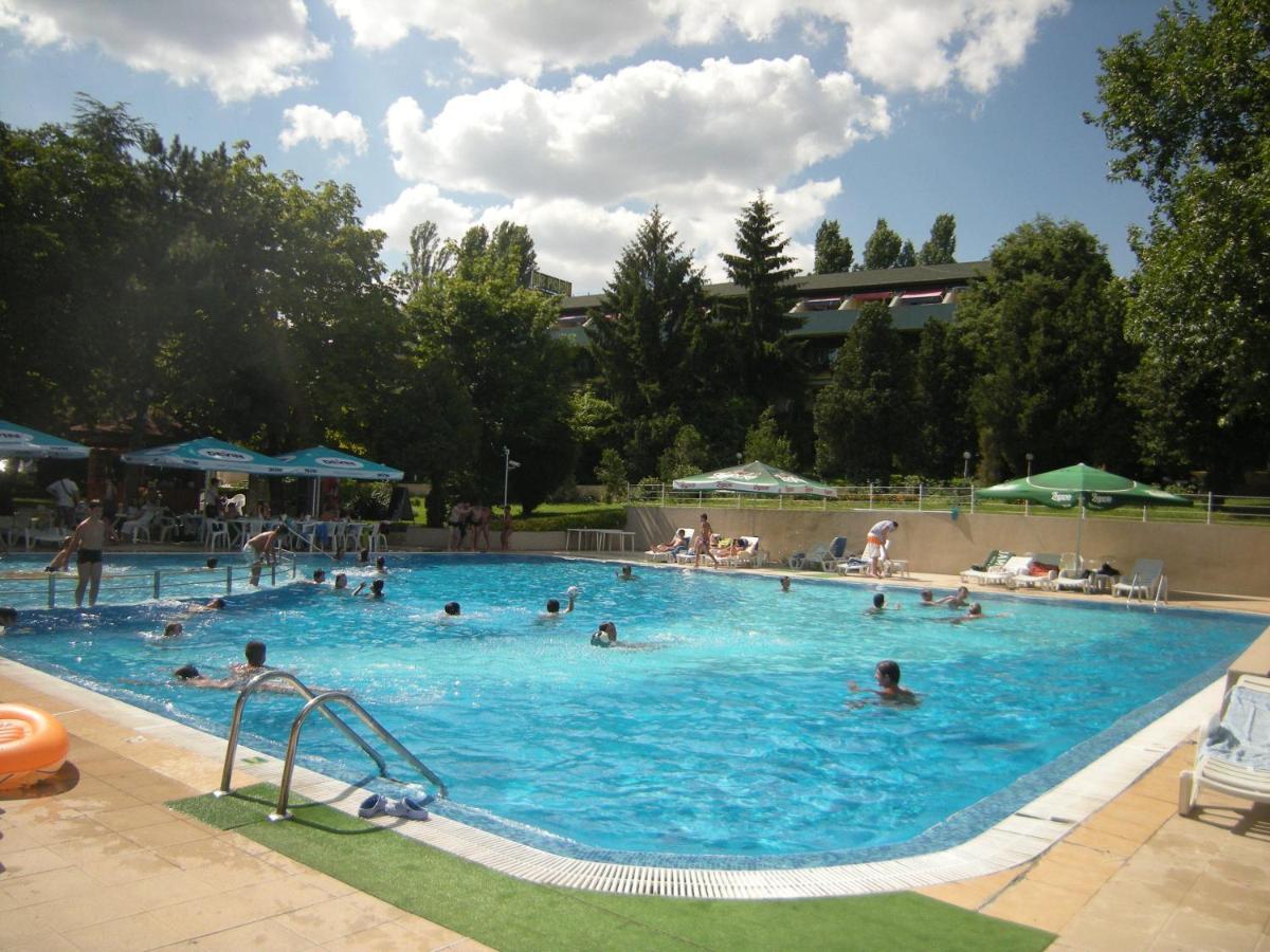 Park Hotel Persey Varna Eksteriør billede